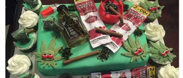 Amazon.com: Vivicraft Have a Dope Birthday Cake Topper, Marijuana Birthday  Cake Topper, Glitter Green Leaf Birthday Cake Topper for Cannabis Cake  Decoration, Marijuana Party Decorations Decor (6.81'' x 4.37'') : Toys &  Games